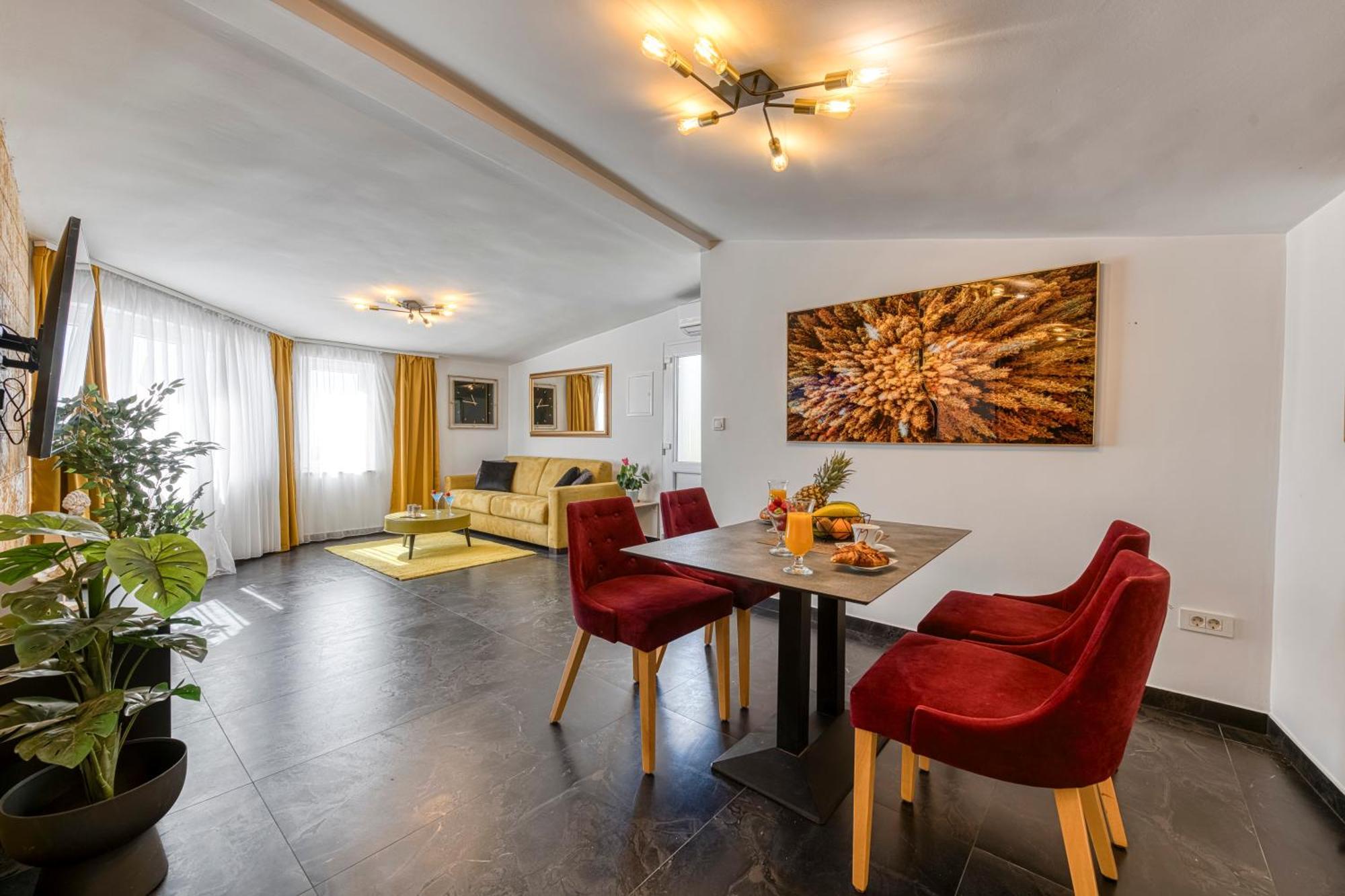 Apartments Nia Deluxe & Elegance ดูบรอฟนิก ภายนอก รูปภาพ